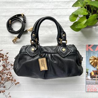 Marc Jacobs Black Leather Classic Q Groovee Satchel (Small)