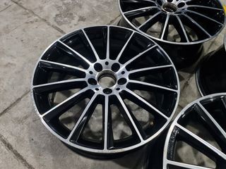 Mercedes Benz AMG Wheels Size 19 Genuine with Free Tires