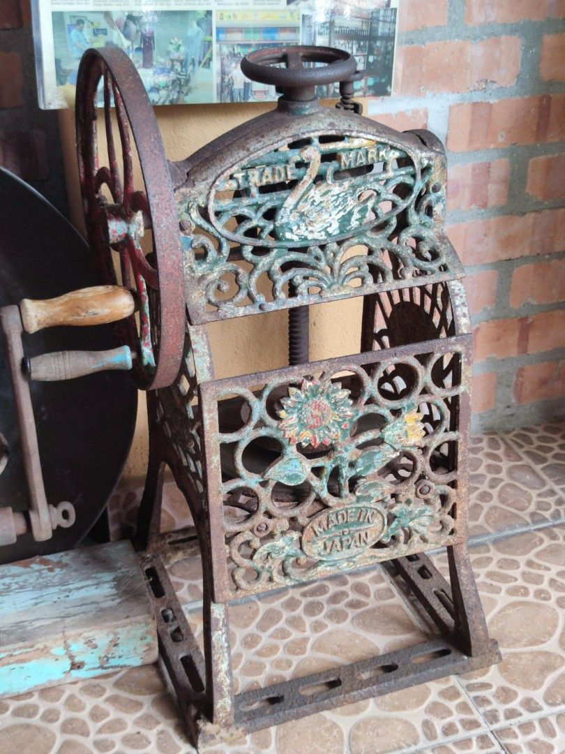 Mesin ABC Antik, Hobbies & Toys, Collectibles & Memorabilia, Vintage ...