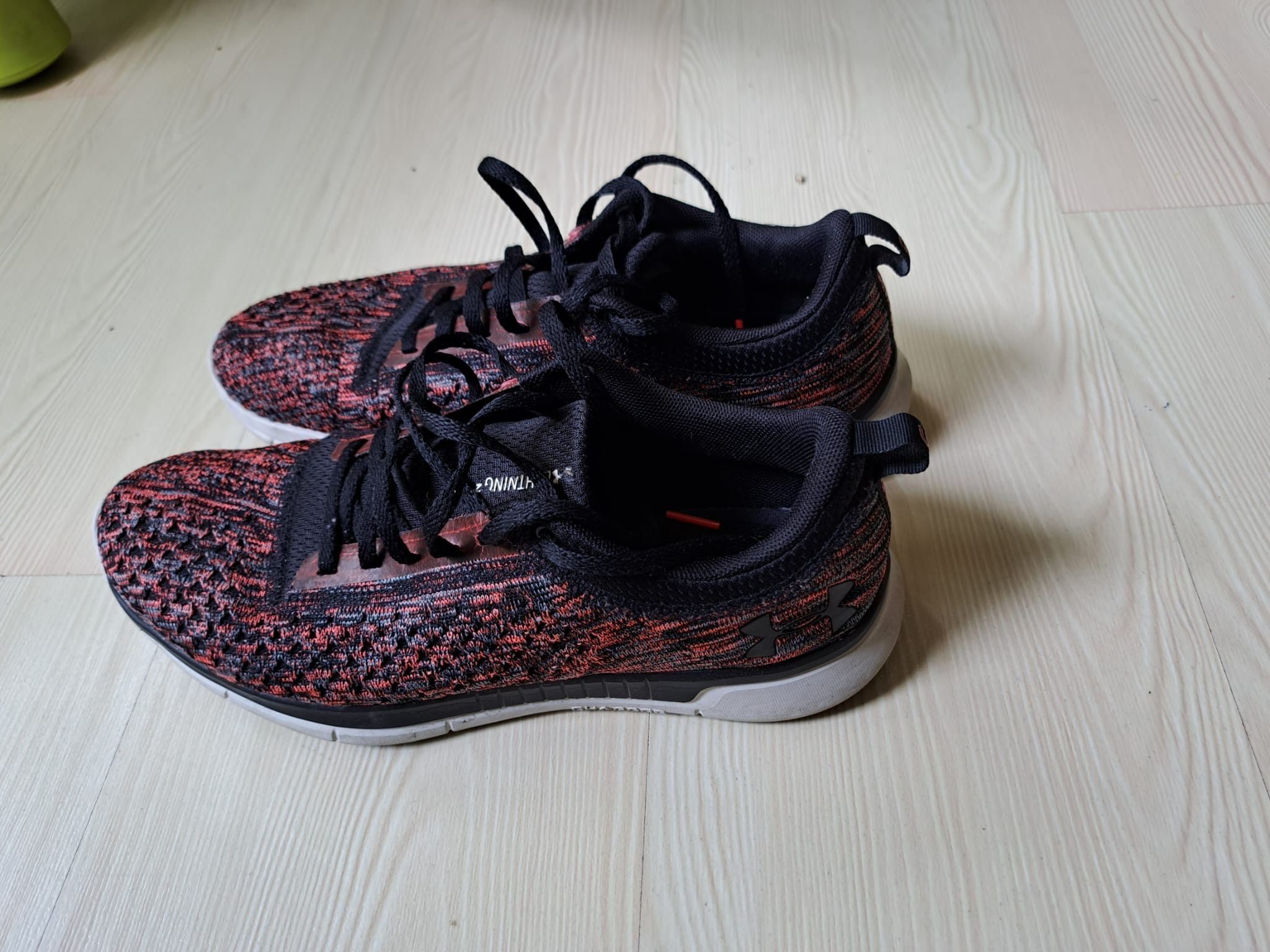 Under armour running shoes clearance top