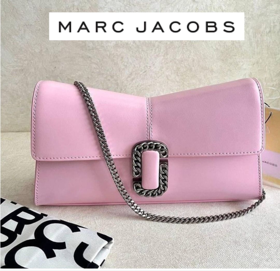 Marc jacobs sling bag original, Luxury, Bags & Wallets on Carousell