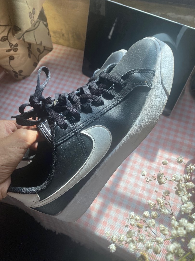SNEAKERS NIKE Court Royale AC Sneakers original Women s