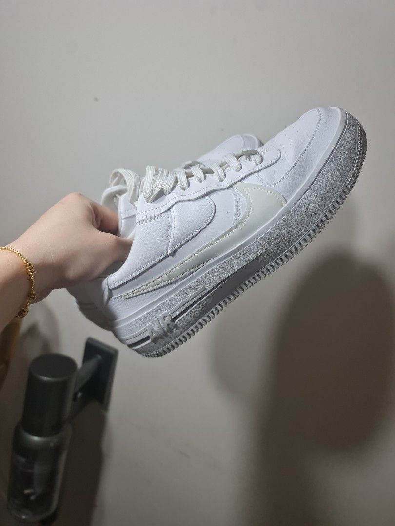 White air force clearance 1 womens 6.5