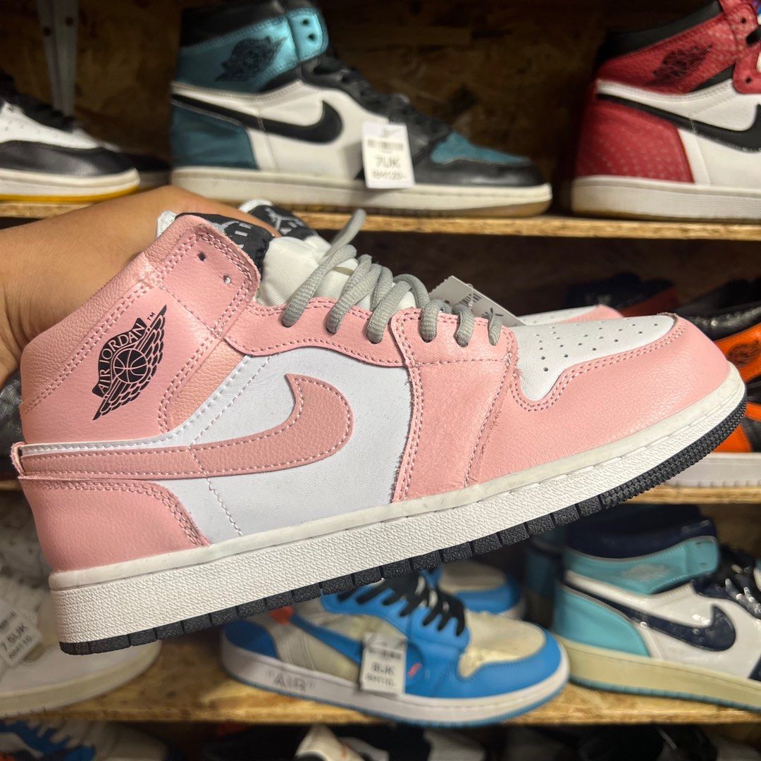 Jordan 1 nyc to paris rubbed off shop