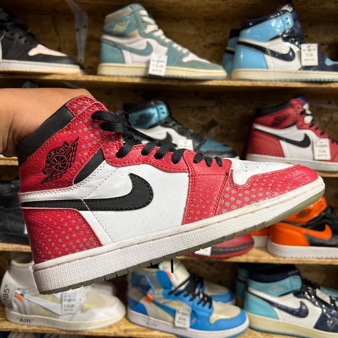 Jordan 1 chicago clear sole sale