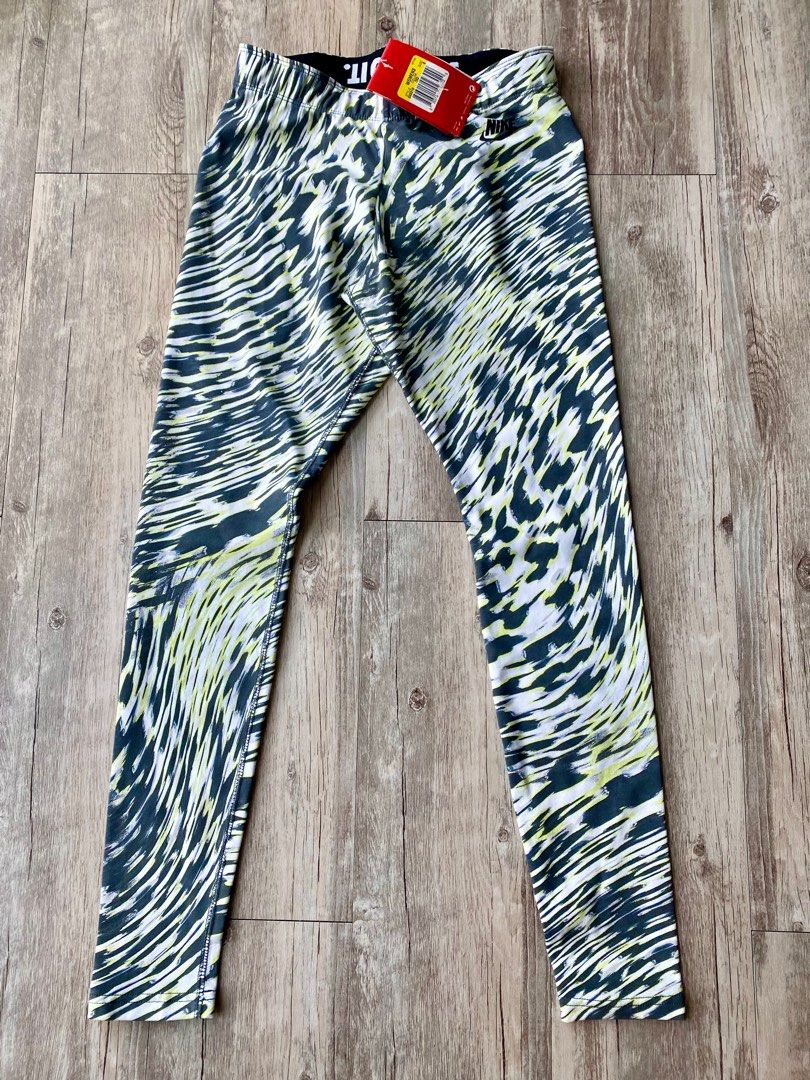 Jogging on sale nike pro