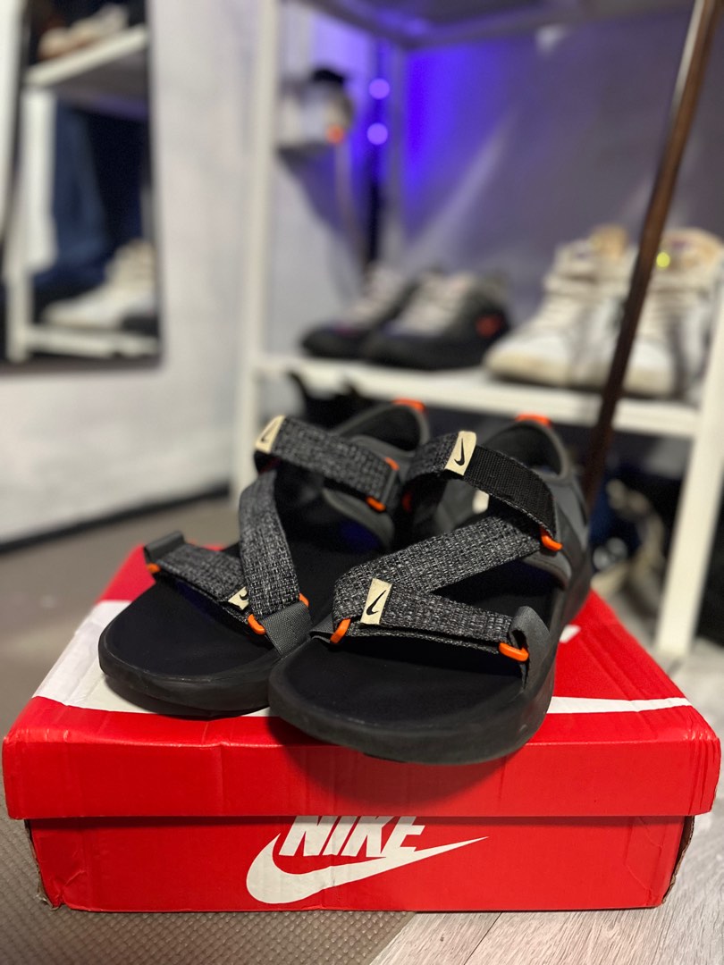 mens nike sandal trainers