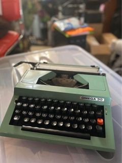 Omega 30 Typewriter