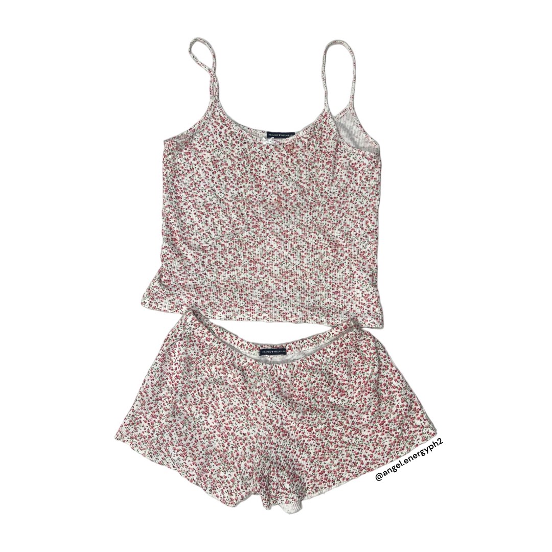 ‼️ONHAND‼️ Brandy Melville ~ Pink floral pajama set, Women's Fashion ...
