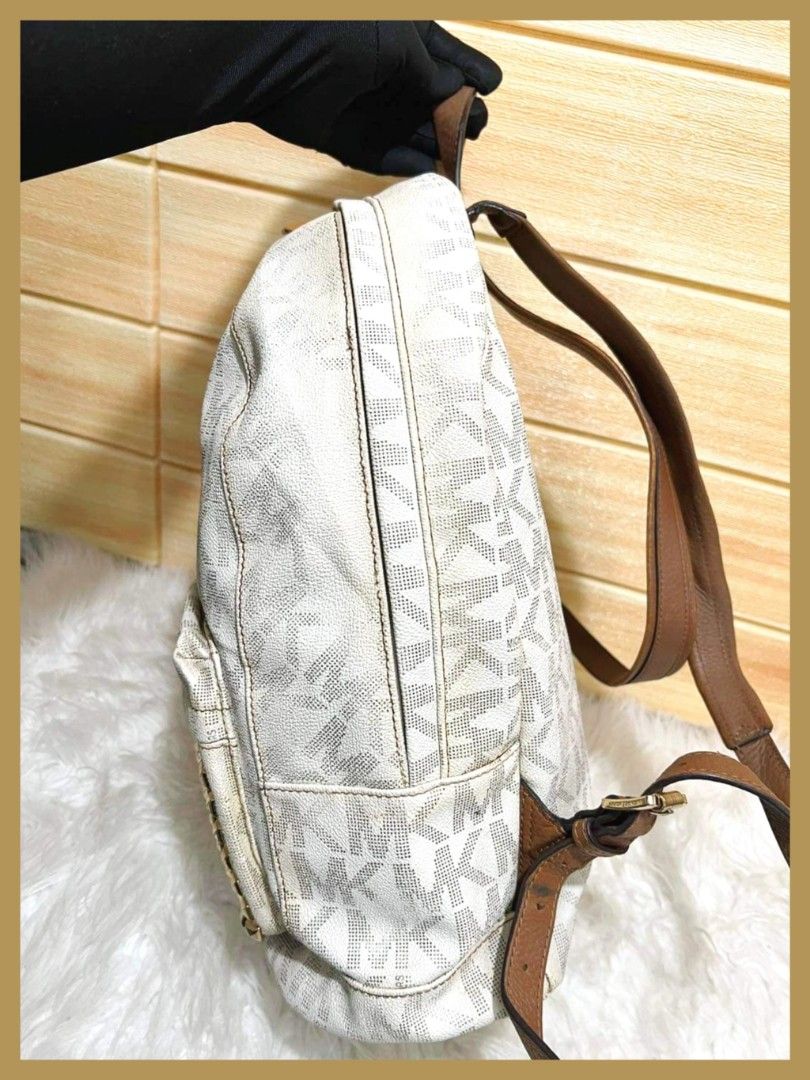 Michael kors hotsell white leather backpack