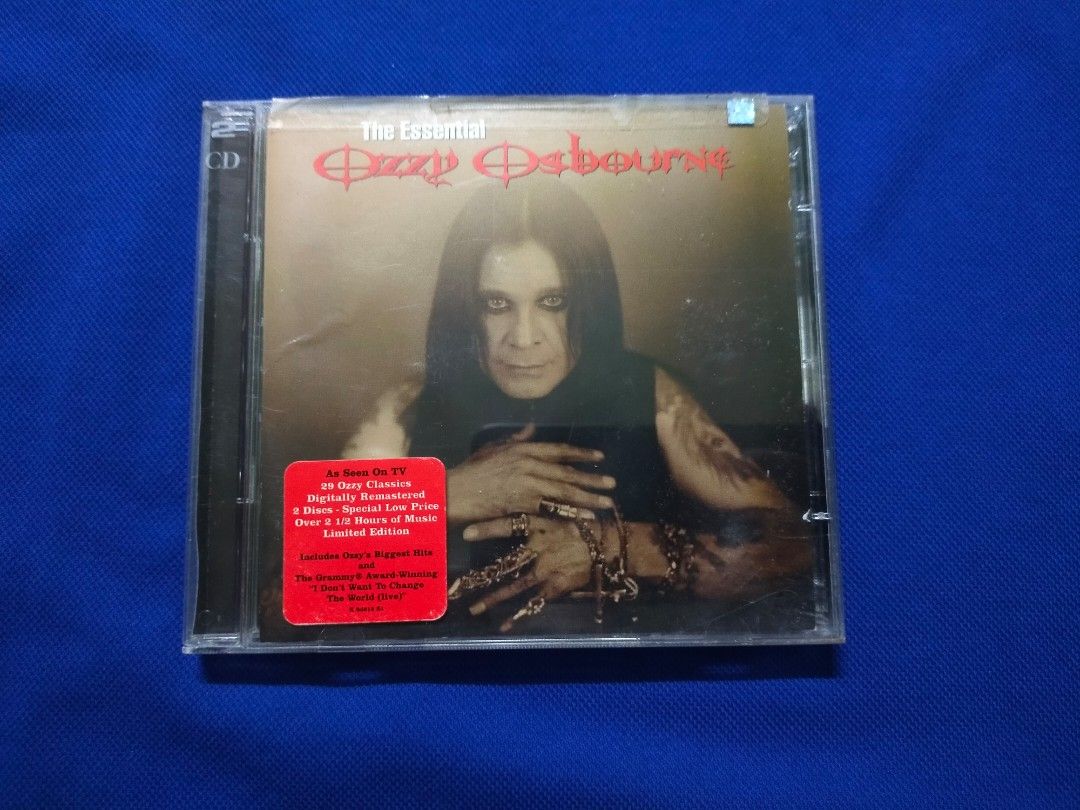 Ozzy Osbourne - The essentials 2CD, Hobbies & Toys, Music & Media, CDs ...