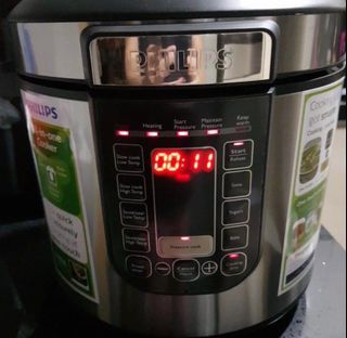 Philips Viva Collection All-In-One 6 Litre Cooker HD2137