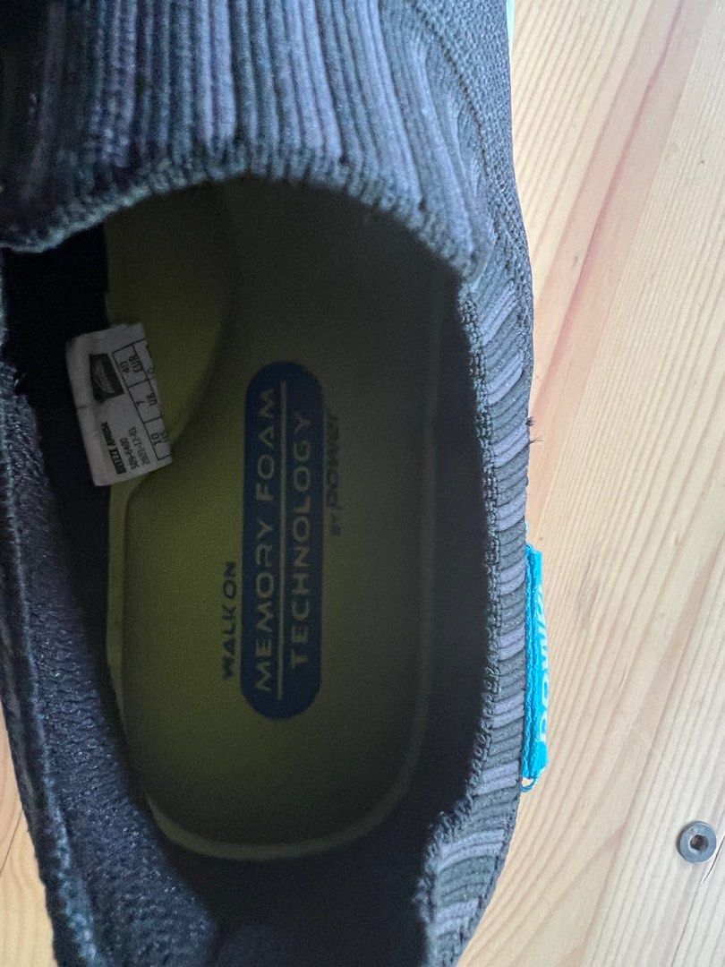 Walk on memory top foam technology by power