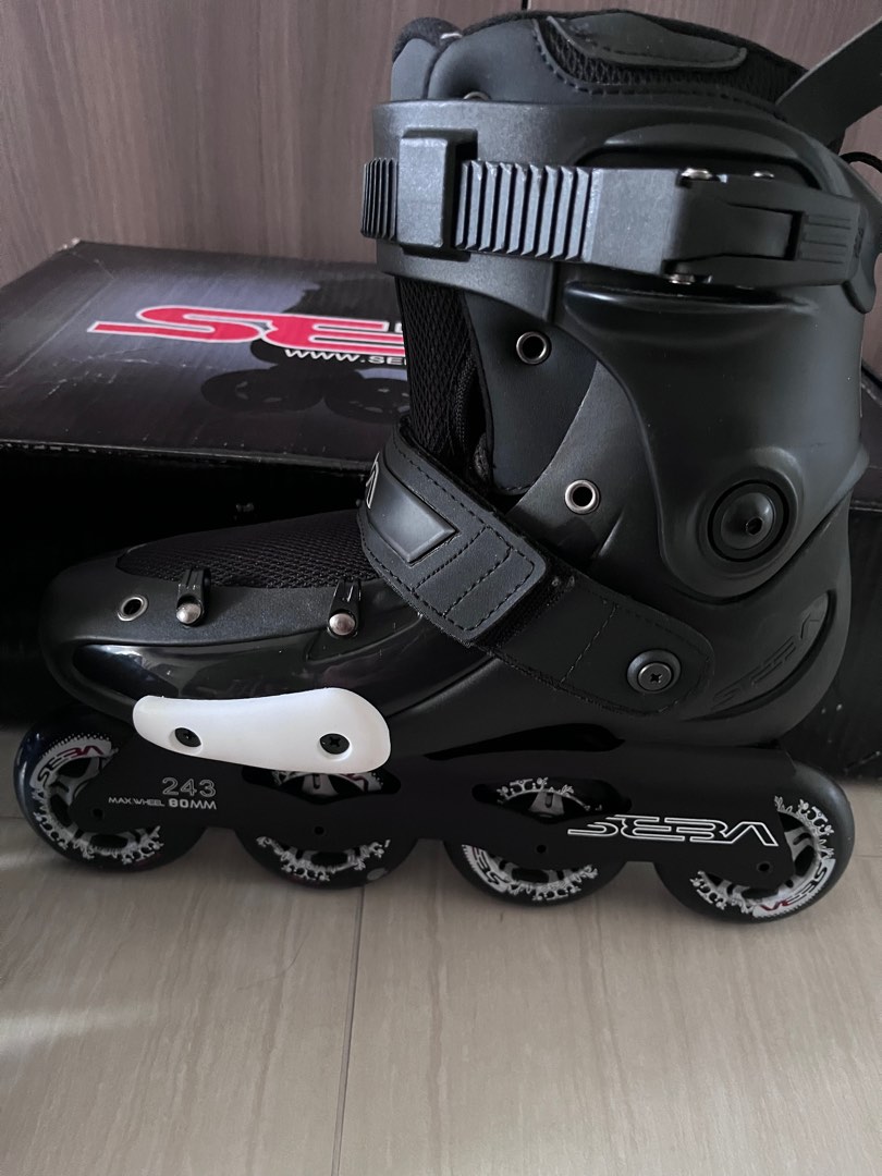 Rollerblade, Sports Equipment, Sports & Games, Skates, Rollerblades