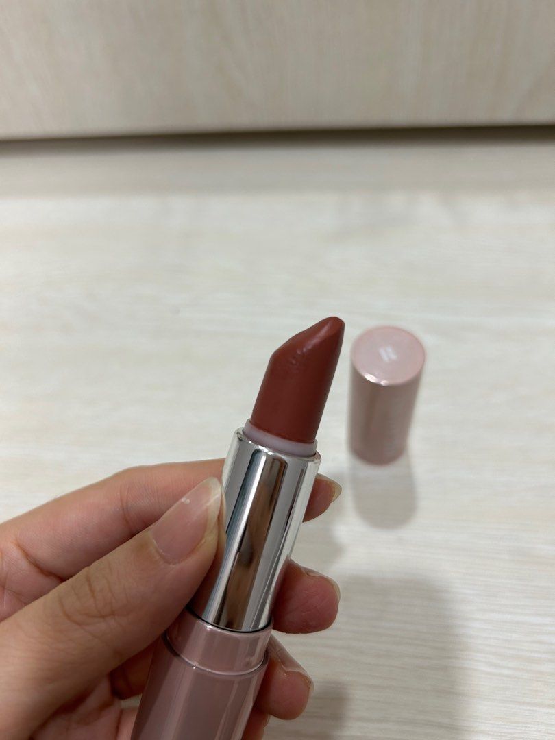 Rose all day juicy lip balm cocoa, Kesehatan & Kecantikan, Kulit, Sabun