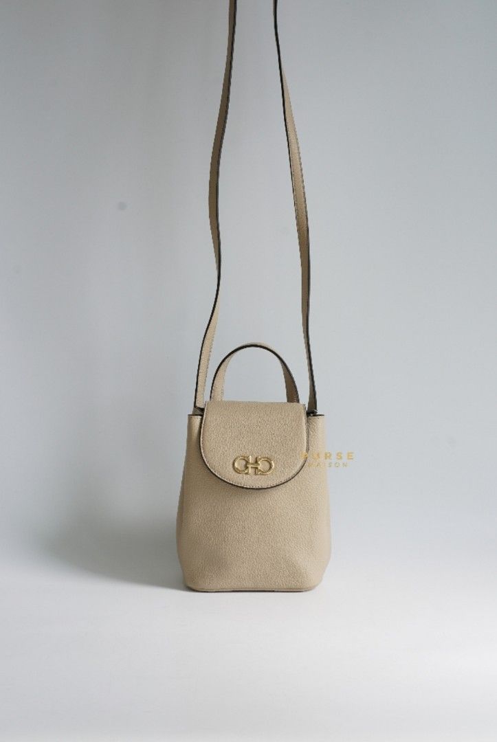Salvatore Ferragamo Gancini Logo-Plaque Mini Backpack (Category: Luxury Bags & Wallets) located in Taguig. Submitted by pursemaison (Listing ID 1253491393, Image 3). Description: Salvatore Ferragamo Gancini Logo-Plaque Mini Backpack ✨ Php 35000 *Additional 4.4% for straight credit card payments *Available for 3 months layaway with 1% interest per month *BDO credit card up to 36 mos & Citibank credit card up to 24 mos (with interest) CONDITION: Li
