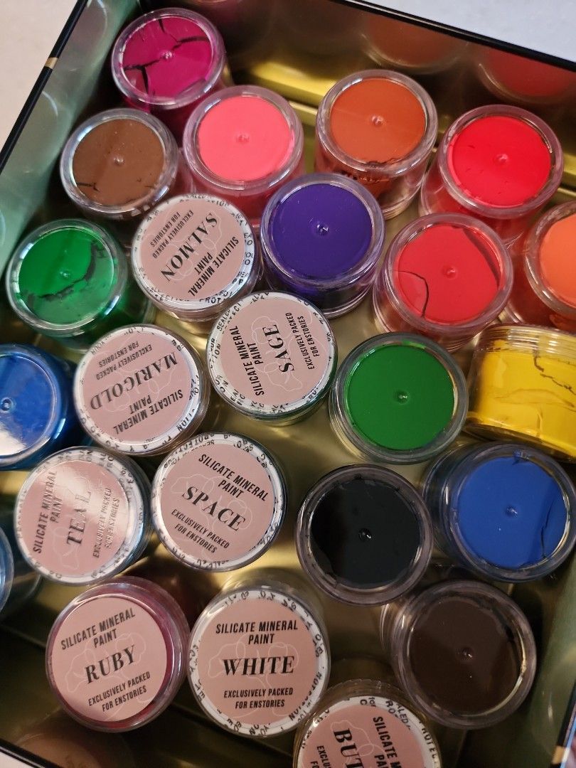 Silicate Mineral Paint (Dried out), Hobbies & Toys, Stationery & Craft