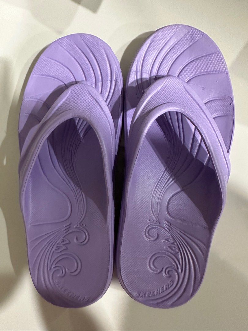 Skechers slippers on sale size 5