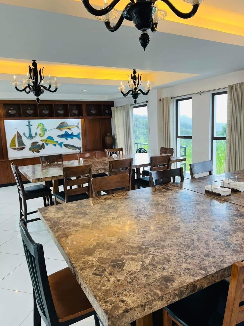 Splendido Taal Tagaytay Laurel Batangas Rest House Mansion For Sale