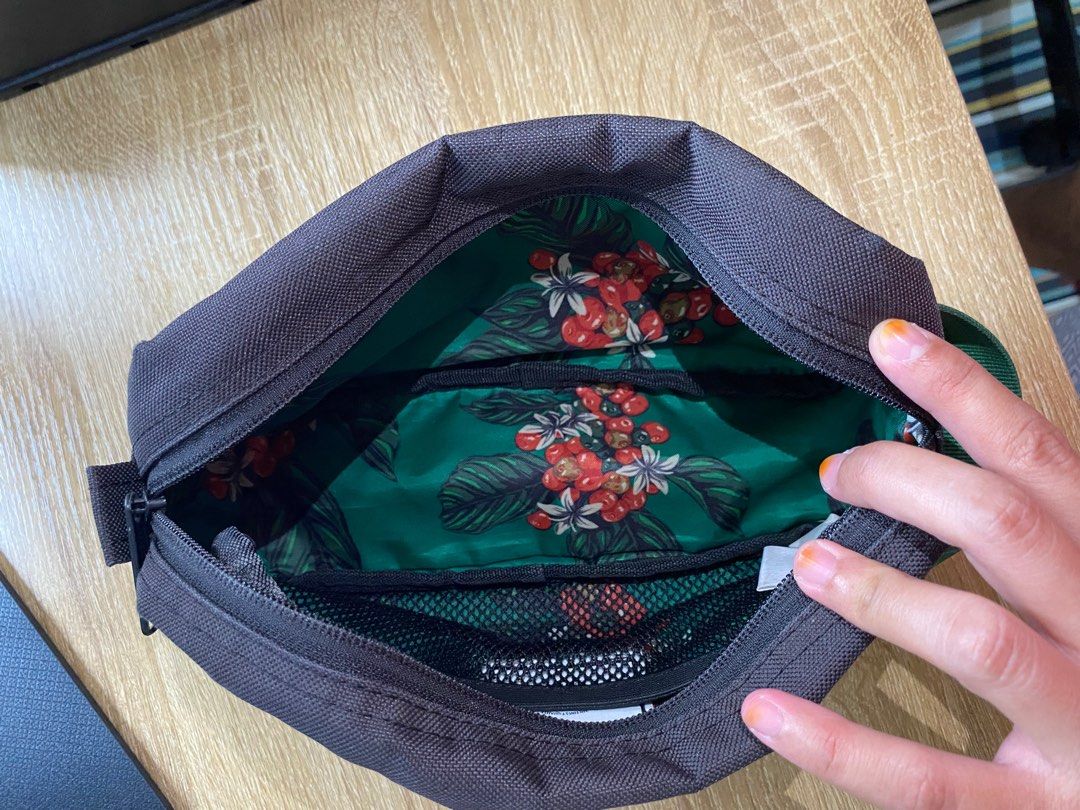 Starbucks herschel best sale hip bag