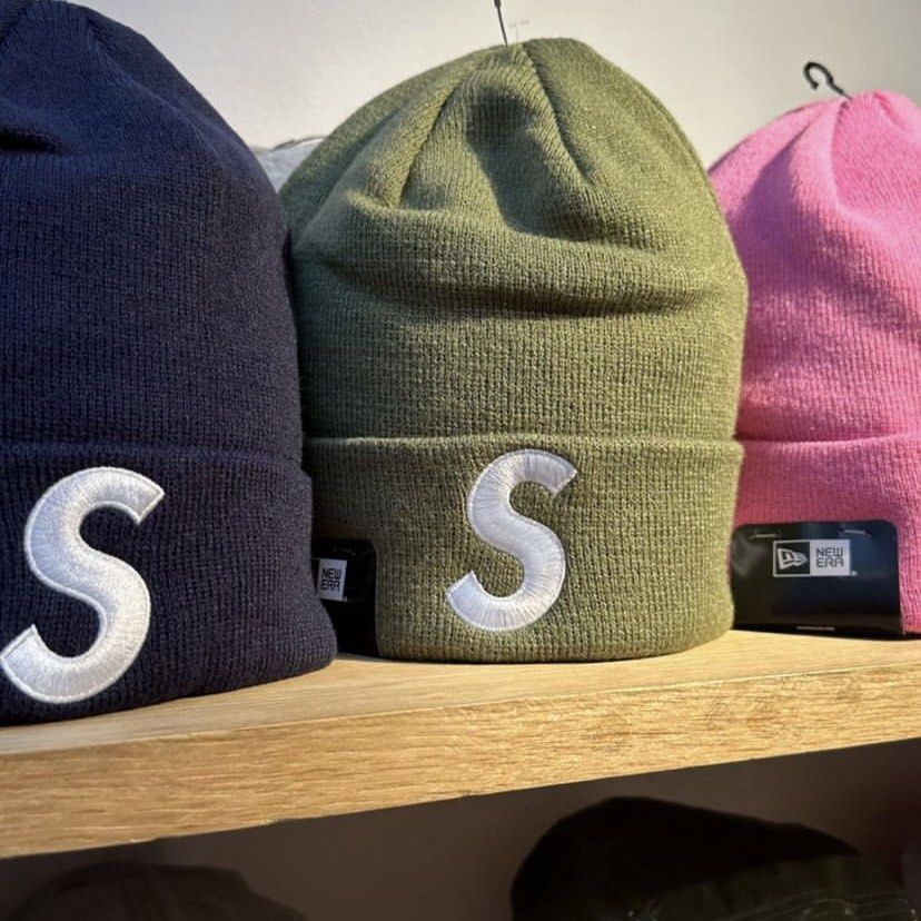 New Era S Logo Beanie SUPREME 23FW Week3-