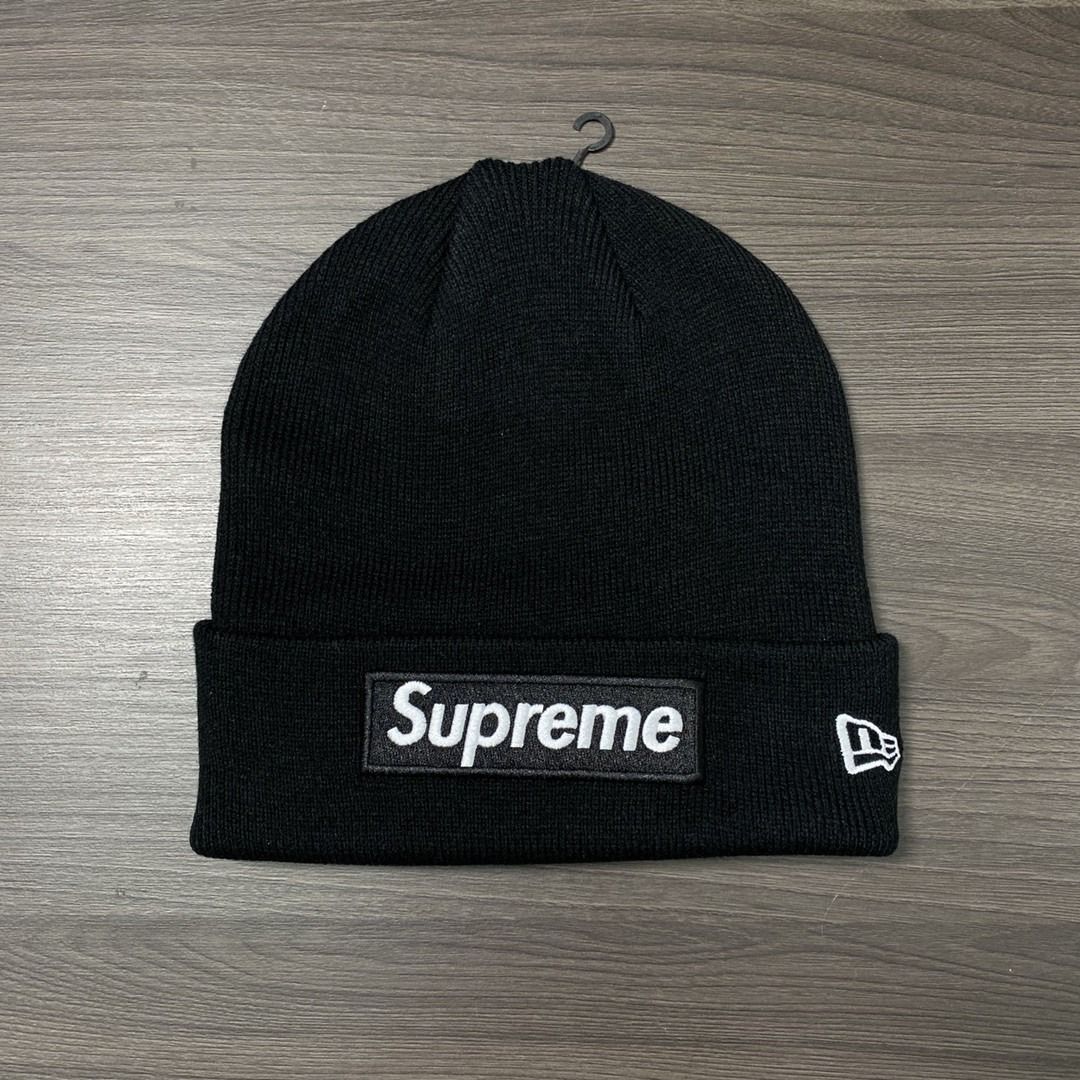 Supreme x New Era® 21FW Box Logo Beanie BOX 冷帽, 男裝, 手錶及配件