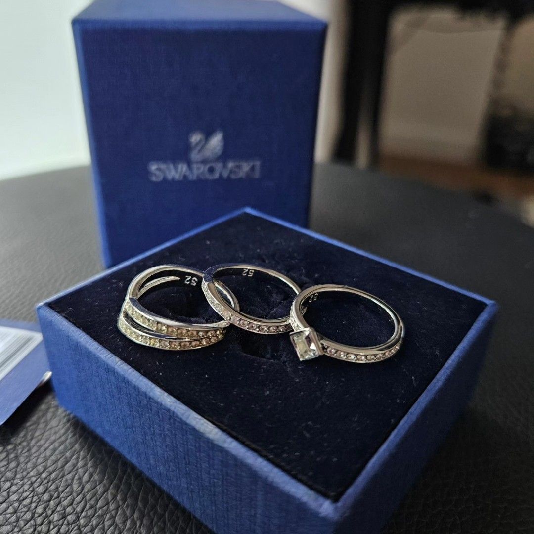 Swarovski Alpha Rings Set