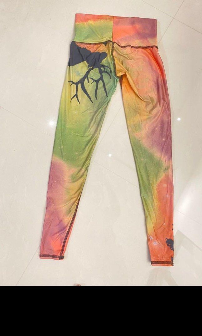 Teeki Rainbow Priestess [M], Women's Fashion, Activewear on Carousell