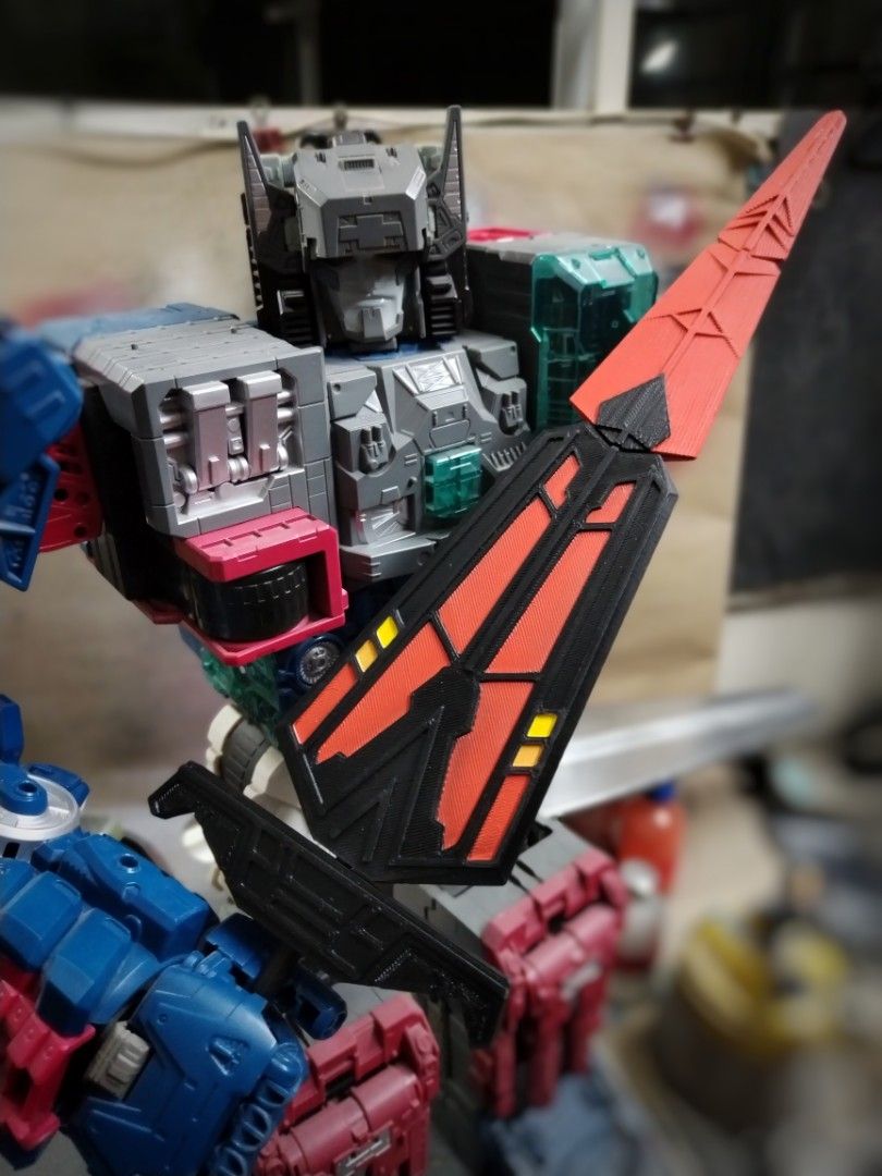 Fortress maximus sword top