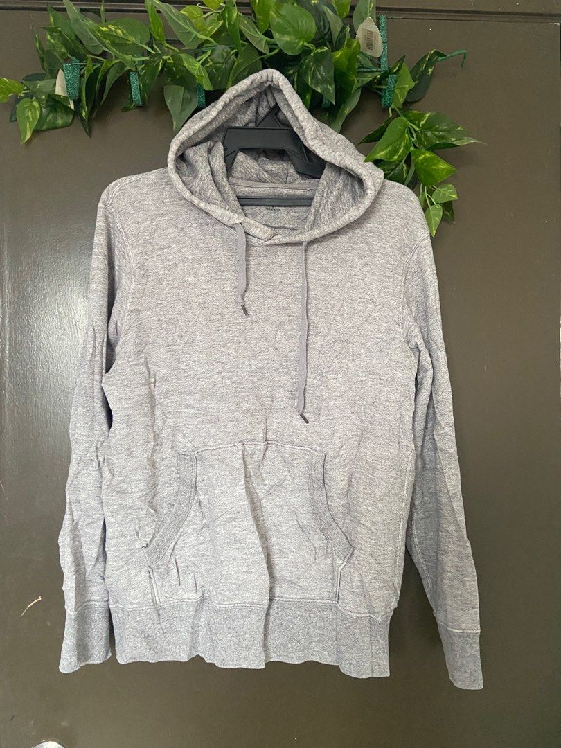 Grey hoodie uniqlo clearance
