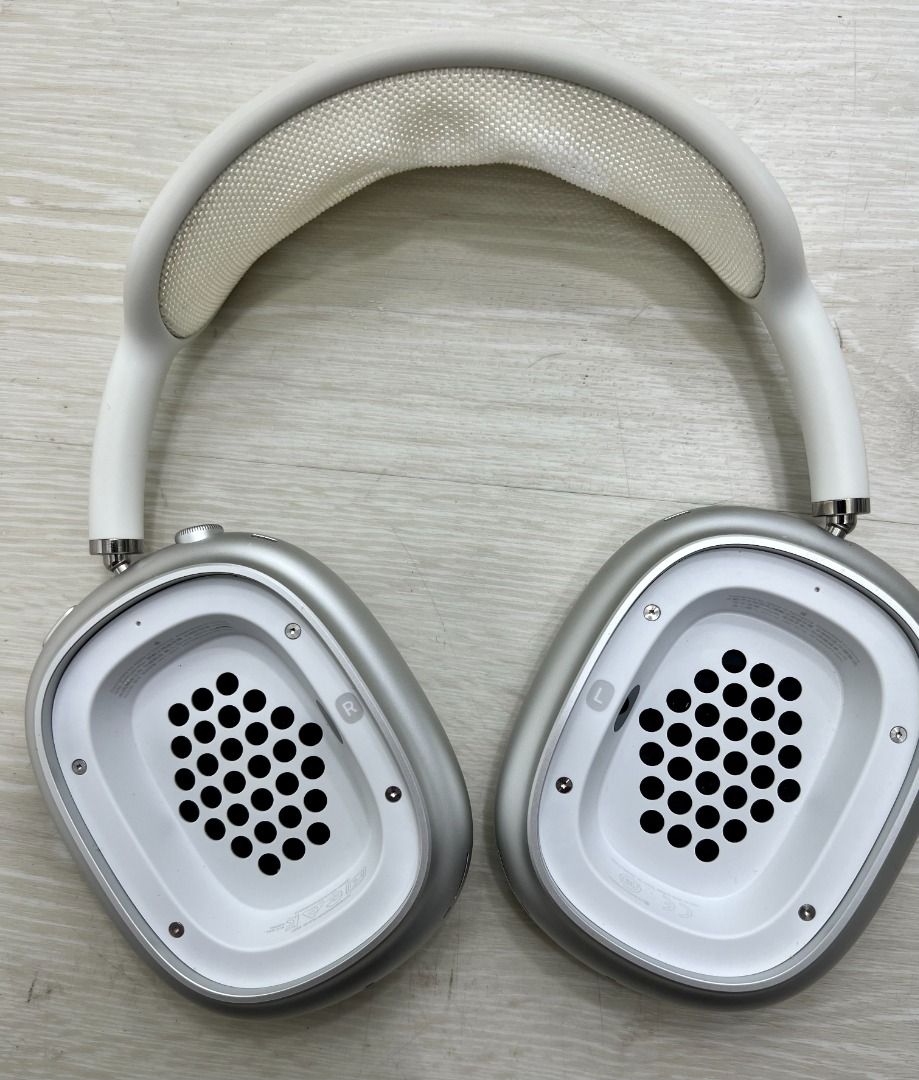 Used airpods max clearance