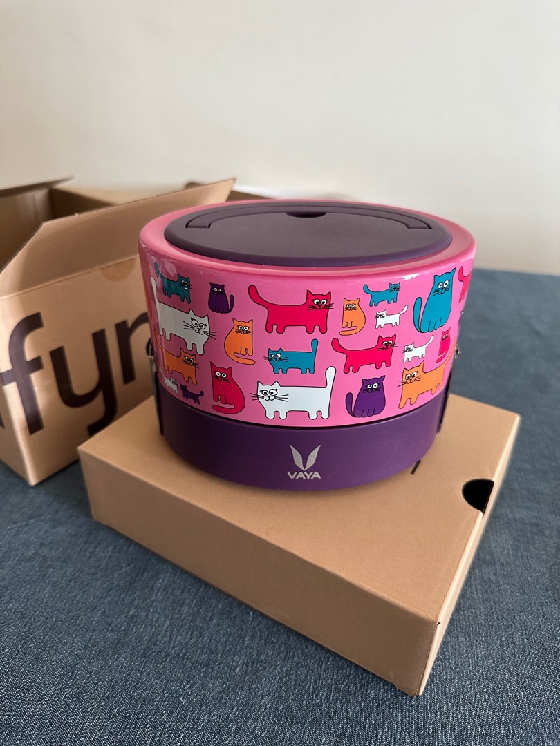 Vaya lunch box thermos, Furniture & Home Living, Kitchenware