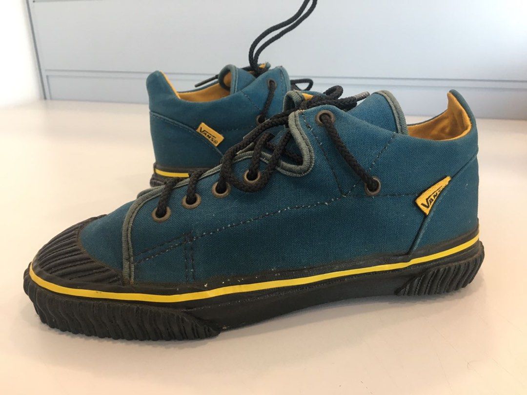 vintage vans made in usa, Men's Fashion, Footwear, Sneakers on Carousell