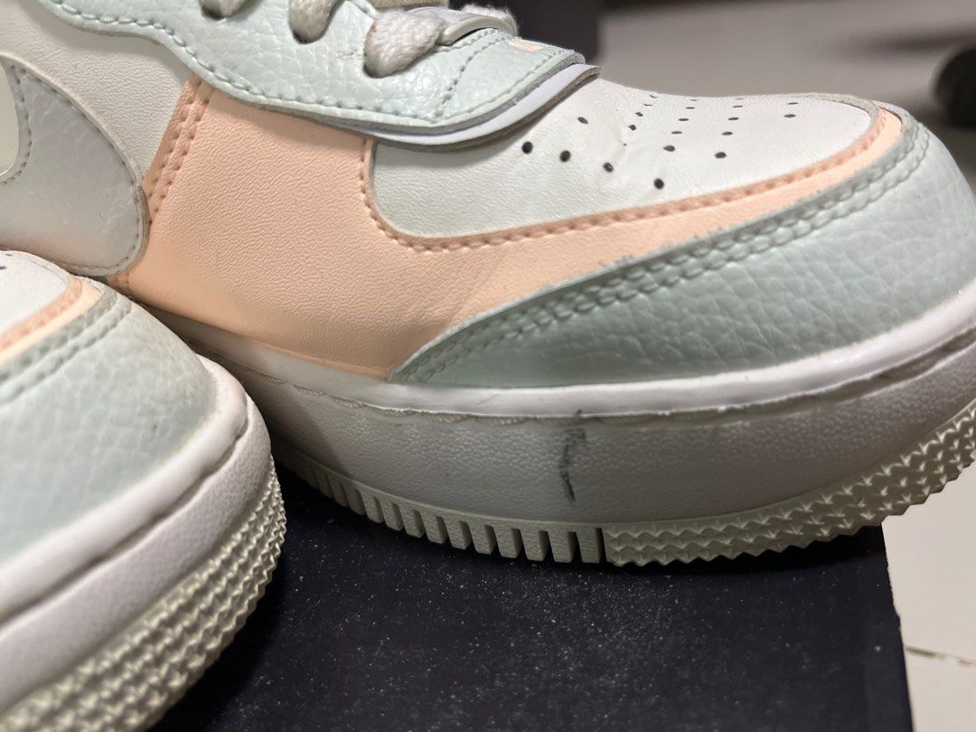 W af1 deals