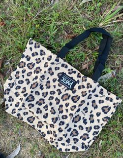 xgirl totebag