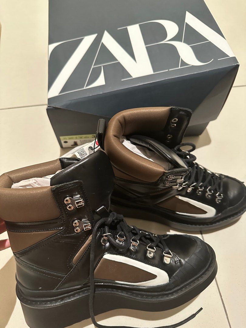Hiking hotsell boots zara