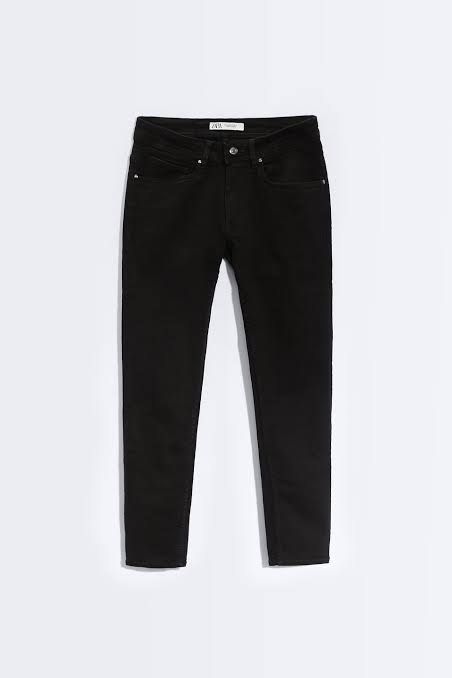 Zara jeans black slim fit, Fesyen Pria, Pakaian Bawahan di Carousell