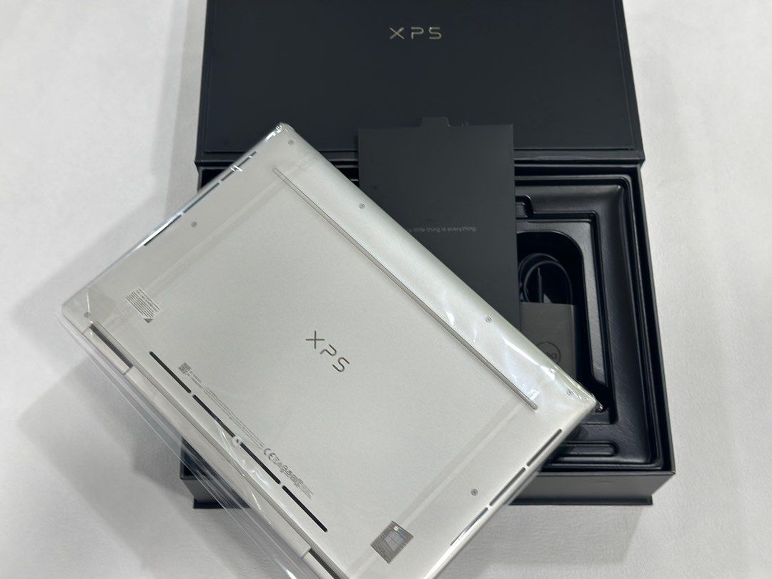 全新Dell XPS 9310 2in1 i7-1165G7 16+512GBssd 香港行開封未使用過