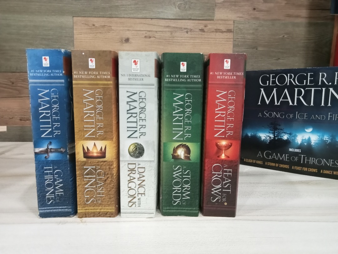 A Song of Ice And Fire Book Set (Books 15)
