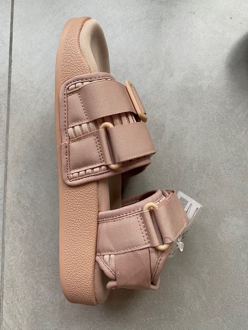 Adidas adilette ash pearl top