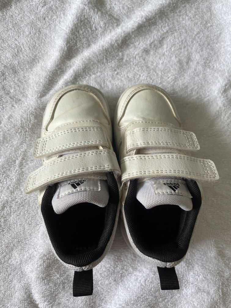 White adidas outlet for toddlers
