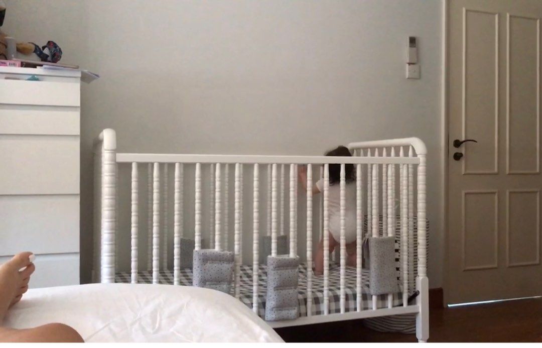 Preloved crib deals