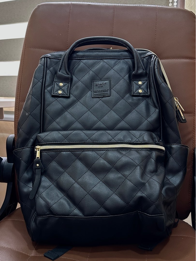 Anello quilted leather best sale backpack