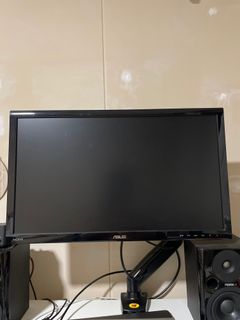 (Category: ) located in . Submitted by amoss123 (Listing ID 1253678747, Image 1). Description: .