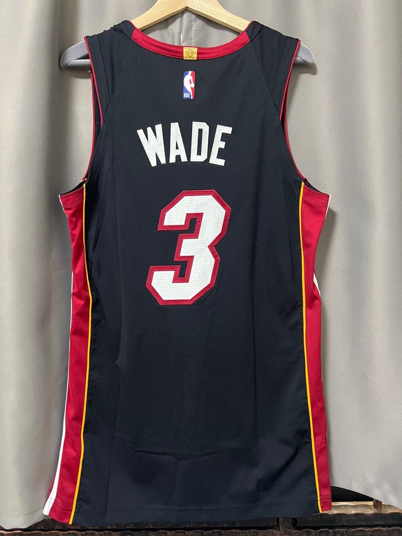 Dwyane Wade Heat Icon Edition Men's Nike NBA Swingman Jersey
