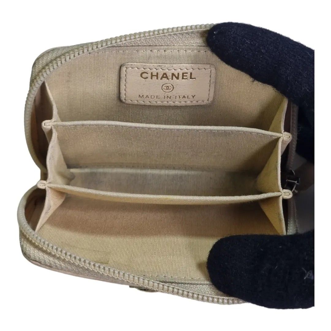 Chanel bag gumtree 2025