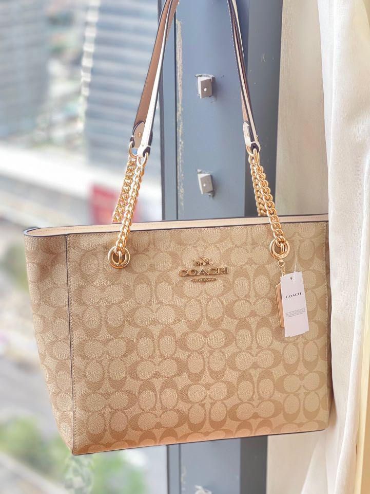 Coach Cammie Chain Tote in Signature Canvas