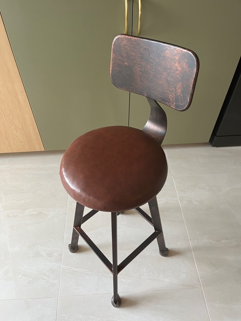 Papadom chair sales