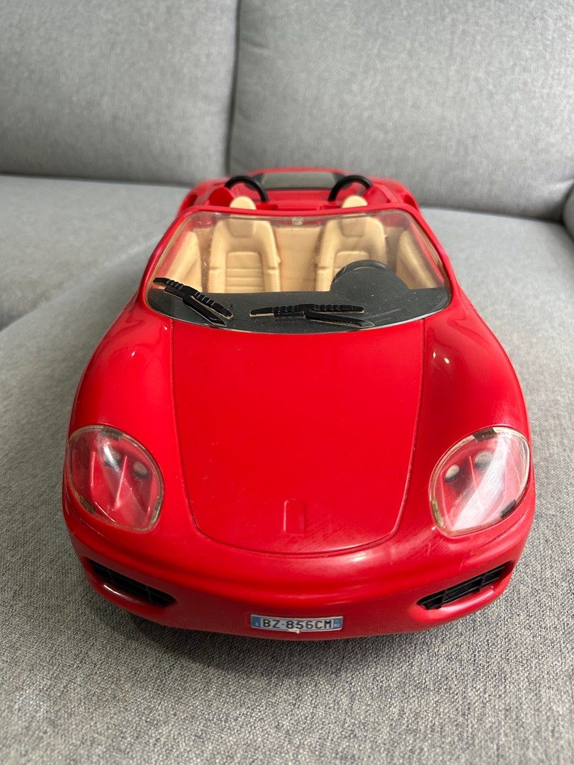 Ken top barbie car