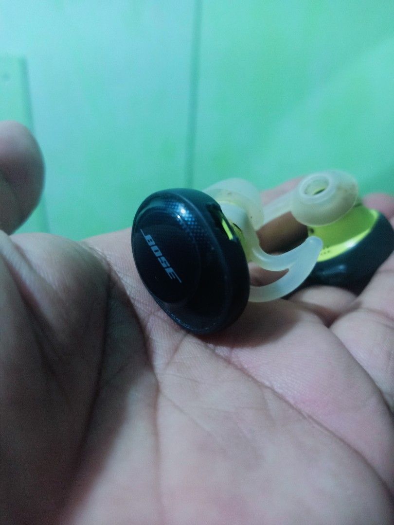 Bose soundsport free outlet wireless rubber replacement